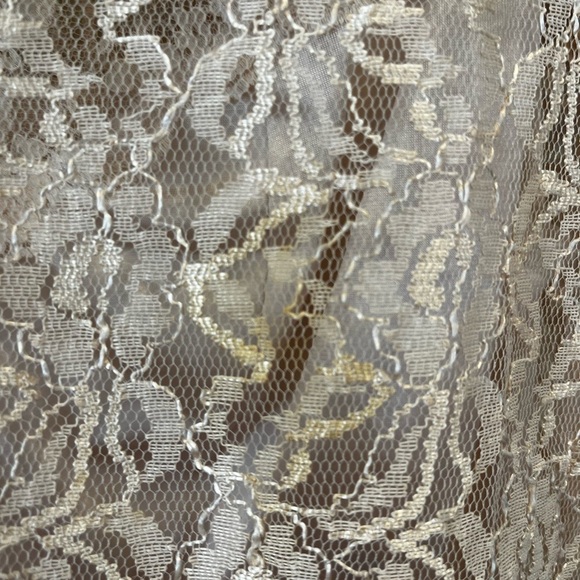 1920’s Vintage Lace Dress with Slip. - Picture 4 of 9